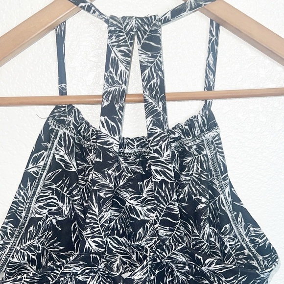 Peace & Pearls Black And White Leaves Floral Summer Dress - Picture 7 of 10